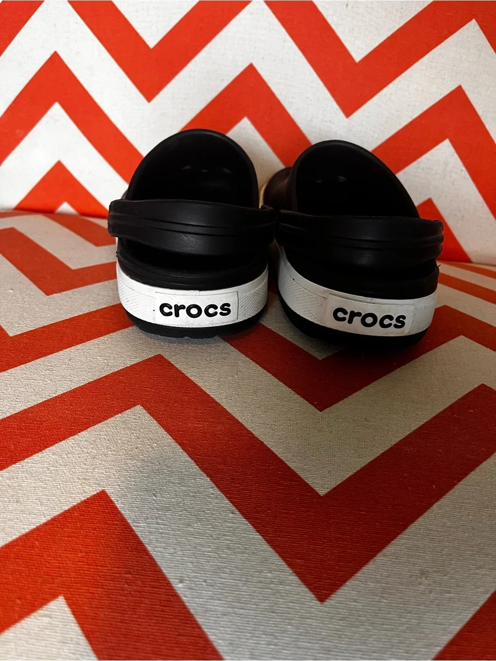 CROCS Kids Black Clogs with Hulk Character Jibbitz